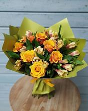Букет цветов из:  Альстромерии и Розы в Любиме