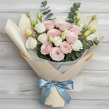 Букет цветов из:  Лизиантусы #REPLACE_PRED# Любиме