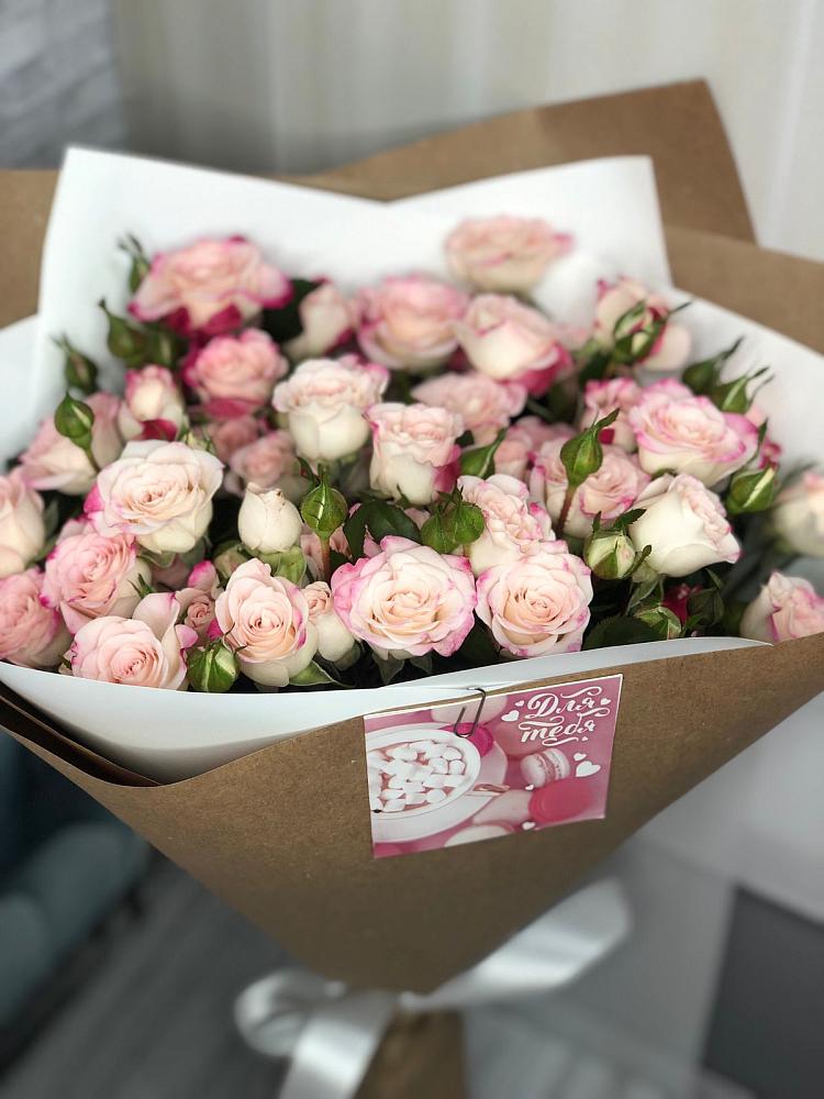 Букет цветов из: Розы в Любиме