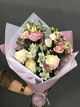 Букет цветов из:  Альстромерии, Розы и Лизиантусы #REPLACE_PRED# Любиме