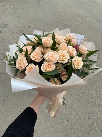 Букет Кремовые розы Латте в Любиме