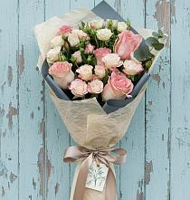 Букет цветов из:  Розы #REPLACE_PRED# Любиме