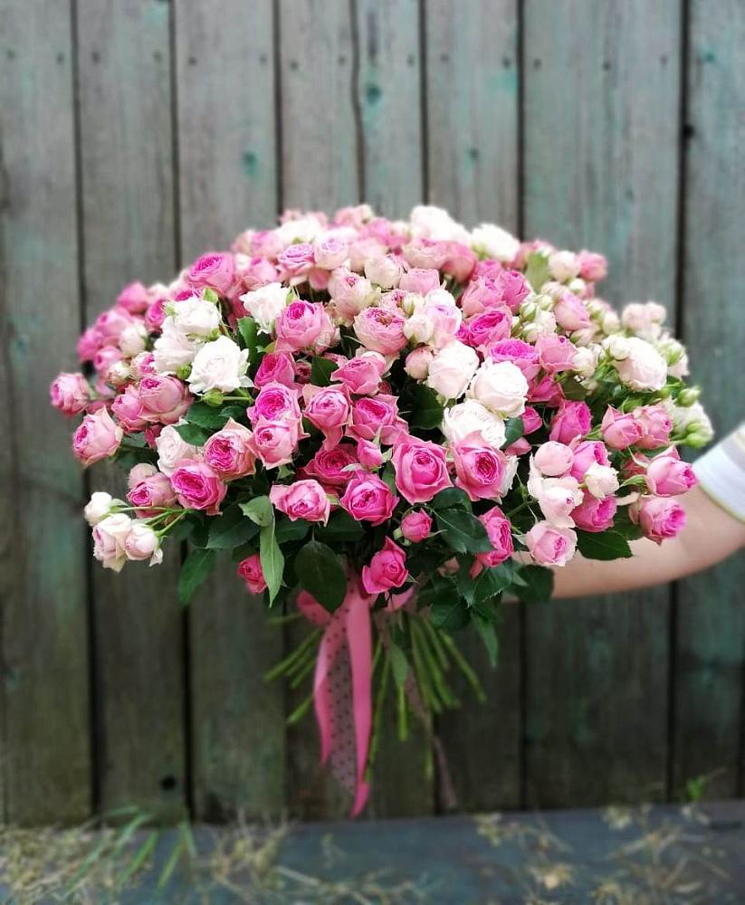 Букет Розовые кустовые розы Натали и Лав Лидия в Любиме