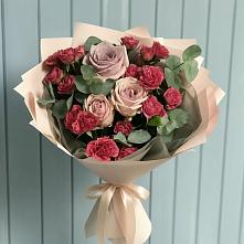 Букет цветов из:  Гвоздики и Розы в Любиме