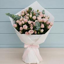 Букет цветов из:  Розы в Любиме